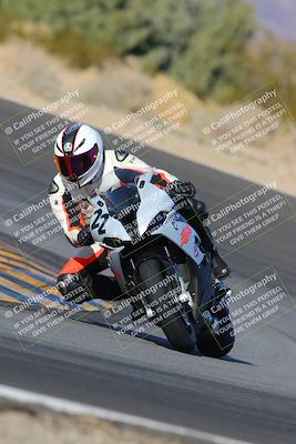 media/Dec-18-2022-SoCal Trackdays (Sun) [[8099a50955]]/Turn 10 (140pm)/